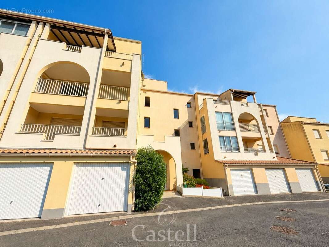 *** grand deux pieces + parking, cave et terrasse *** - photo 8