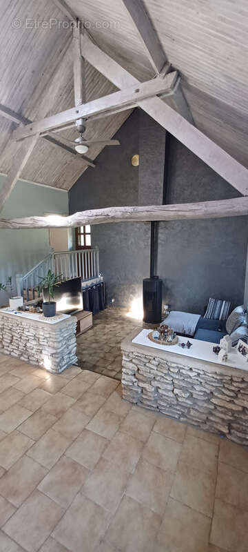 Foulangues maison en pierres de 135m2 - photo 7