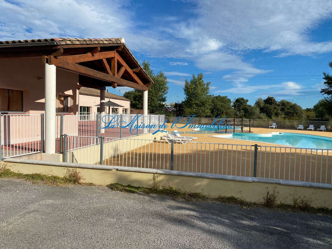 SAUVE, maison F3 avec terrasse dans résidence de tourisme avec piscine - photo 2