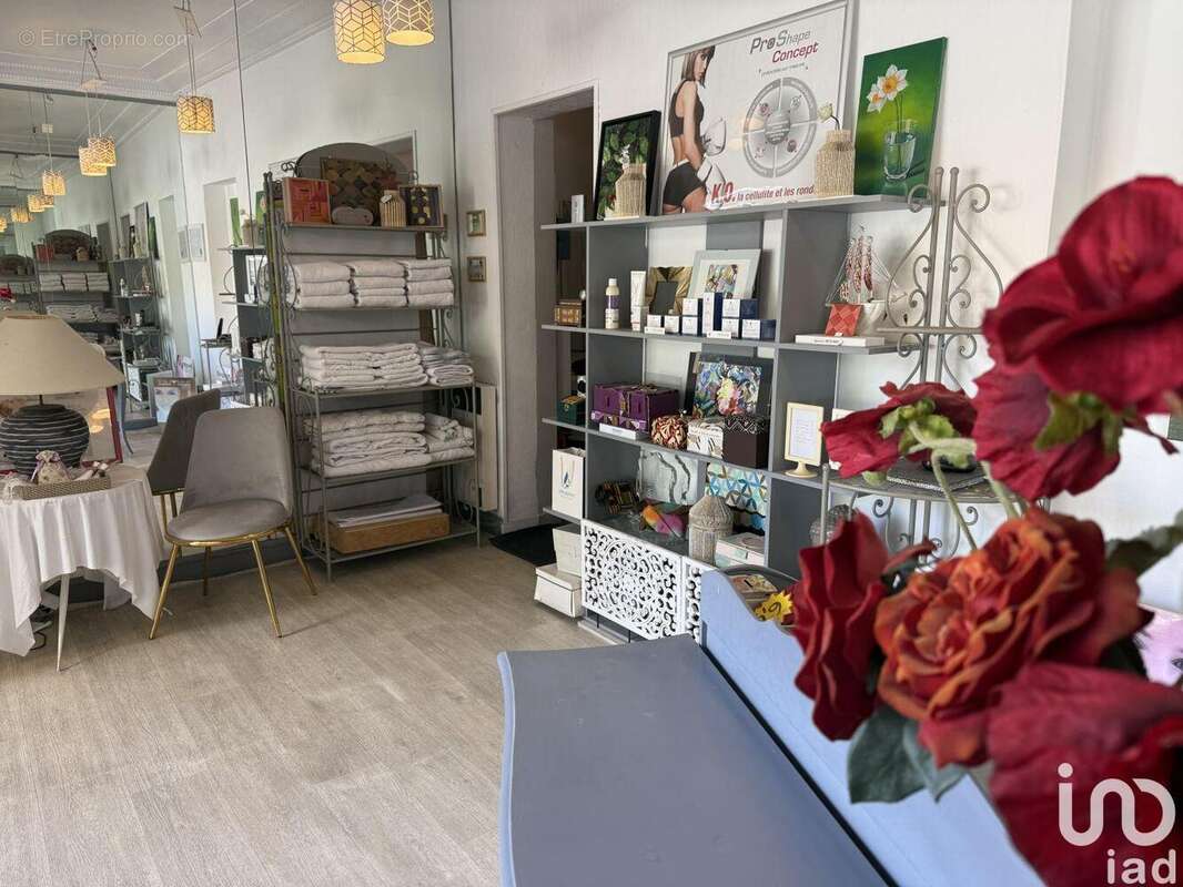 Photo 2 - Commerce à AULNAY-SOUS-BOIS