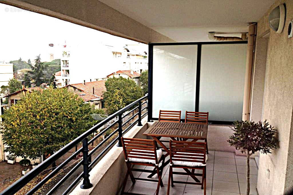 Photo Appartement à Antibes au prix de 236 842€