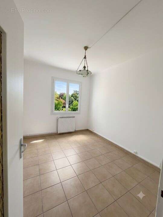 Appartement à MARSEILLE-9E