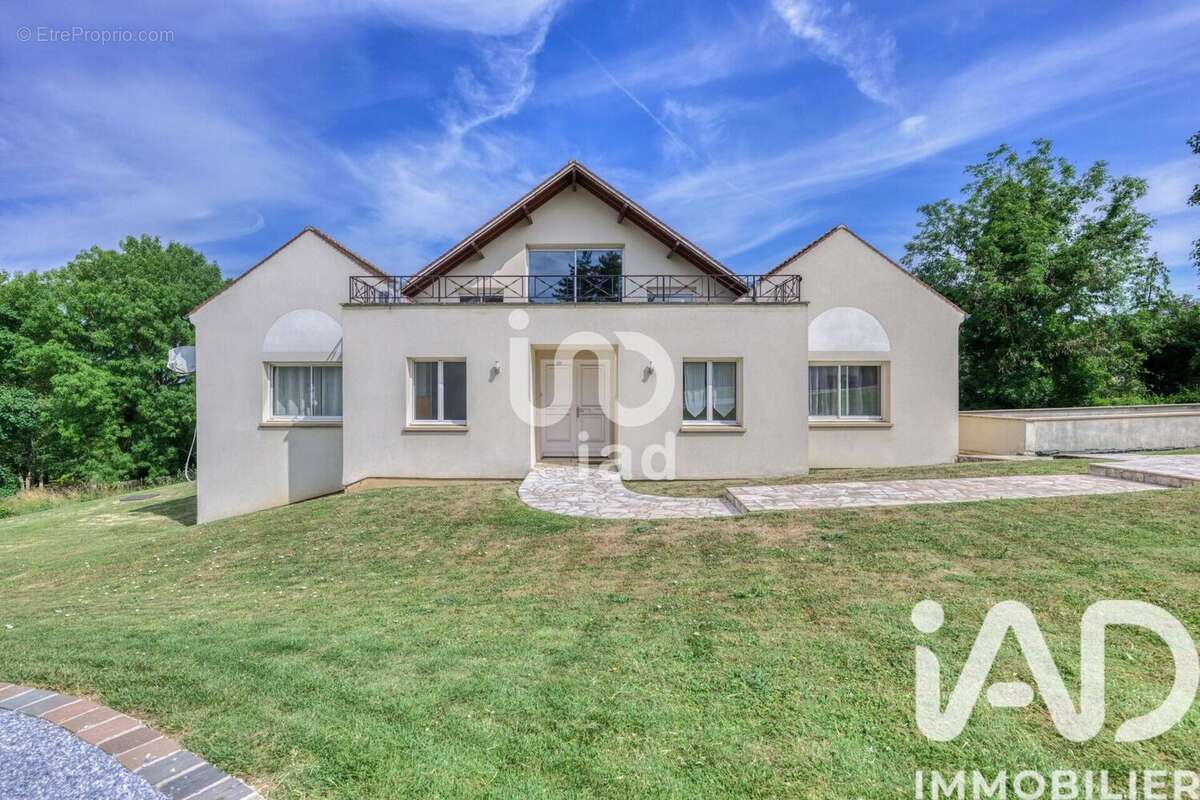 Photo 7 - Maison à BUSSY-SAINT-GEORGES