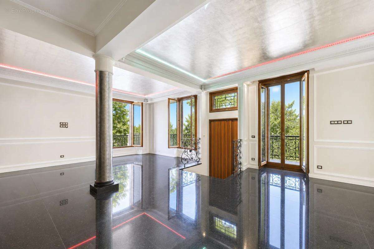 Maison à PARIS-20E