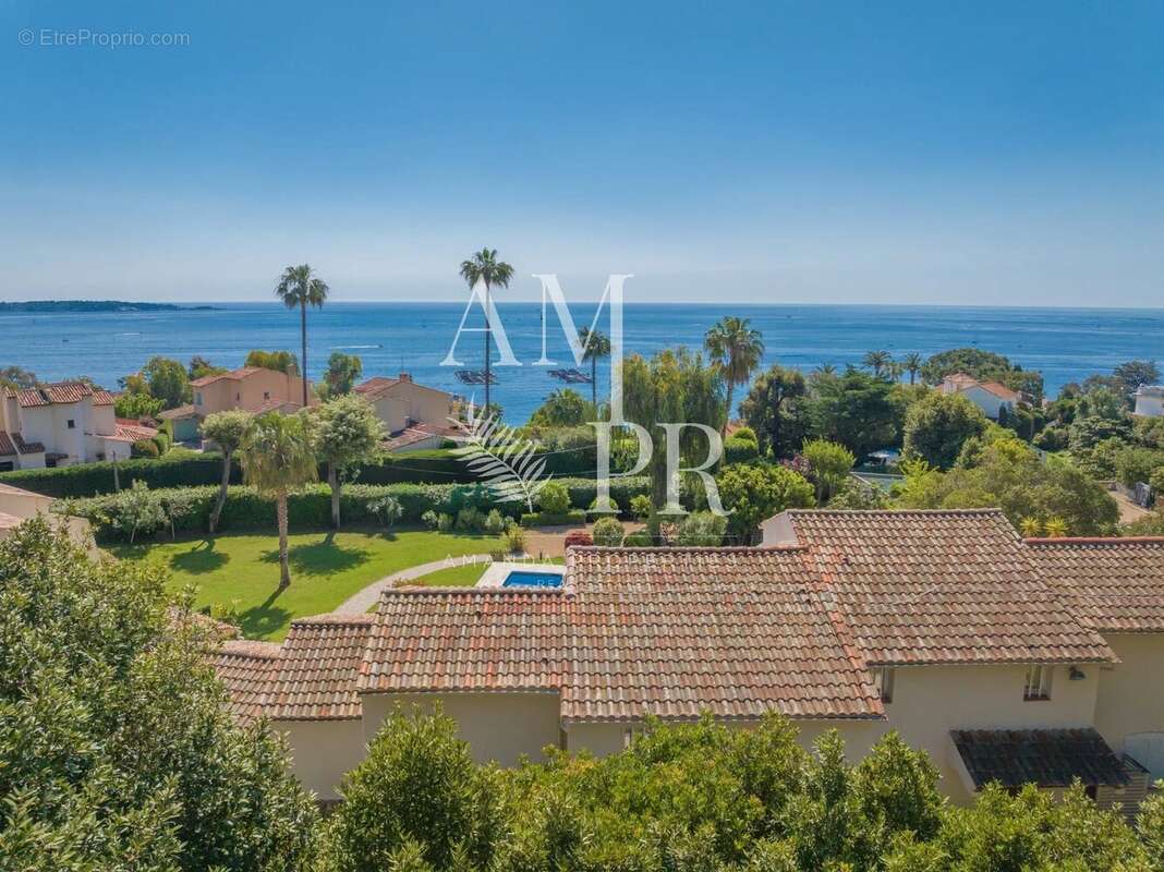 Cannes Californie – Élégance Contemporaine et Vue Mer d’Exception dans un Domaine Privé - photo 41