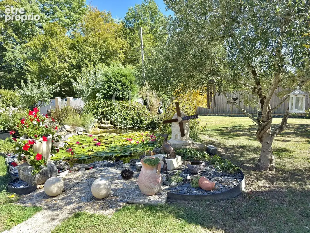 Proche de Pineuilh - Maison de plain pied avec magnifiaue jardin paysager - photo 13