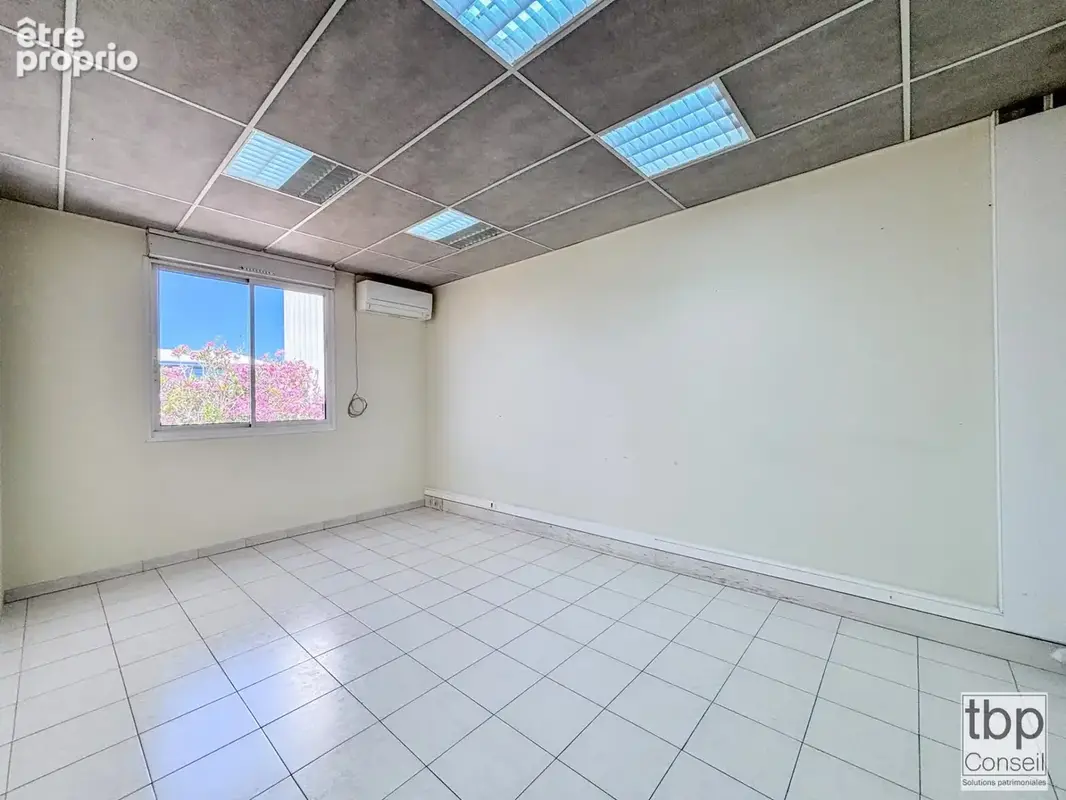 Ecopolis martigues sud  entrepôt et bureaux - photo 7