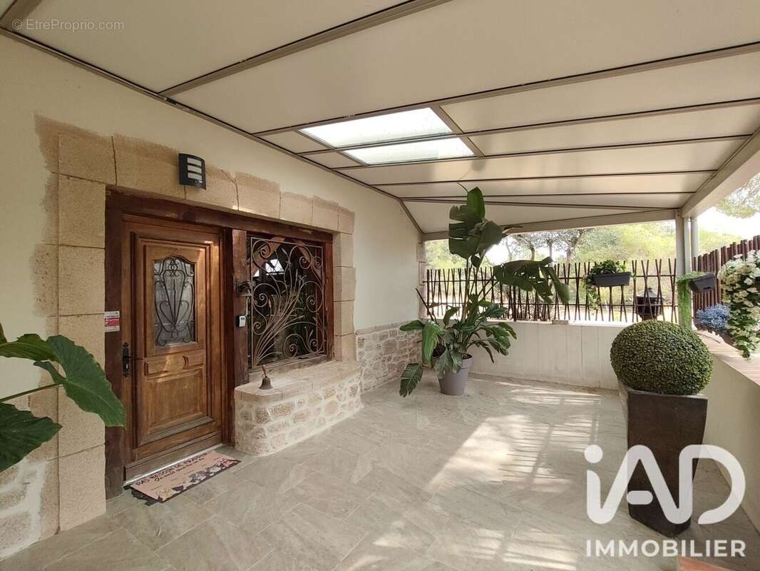 Maison 165 m² à Meze  - photo 2