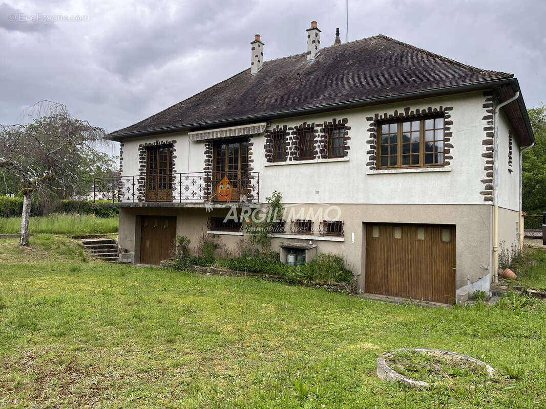 Maison à VALENNES