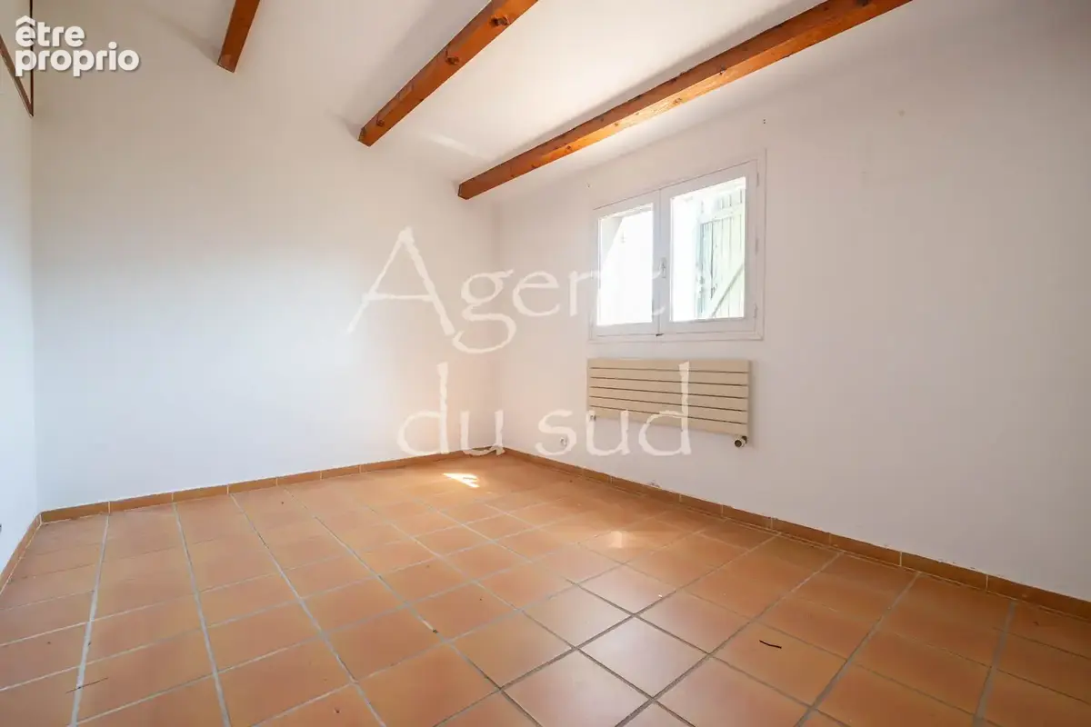 Grande maison de 270 m² sur un terrain de 3000 m² - Fort potentiel - photo 12