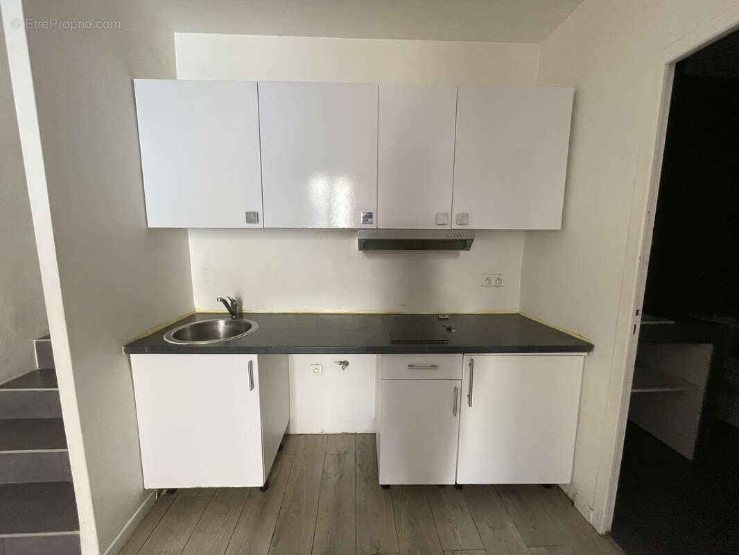 Appartement à MARSEILLE-2E