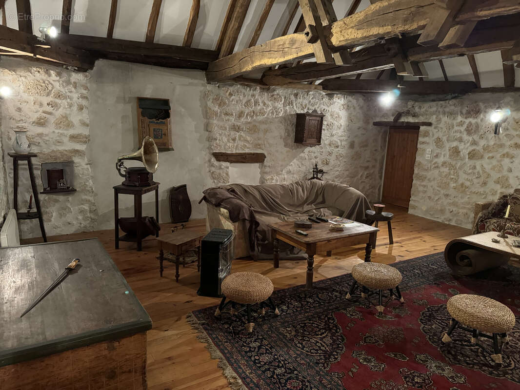 Maison à CASTELJALOUX