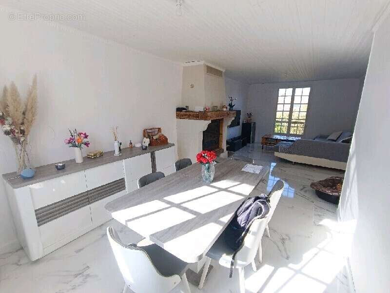 Maison à VERNEUIL-SUR-AVRE