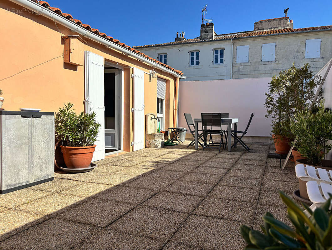 Appartement Rochefort 120 m2 avec terrasse. - photo 14