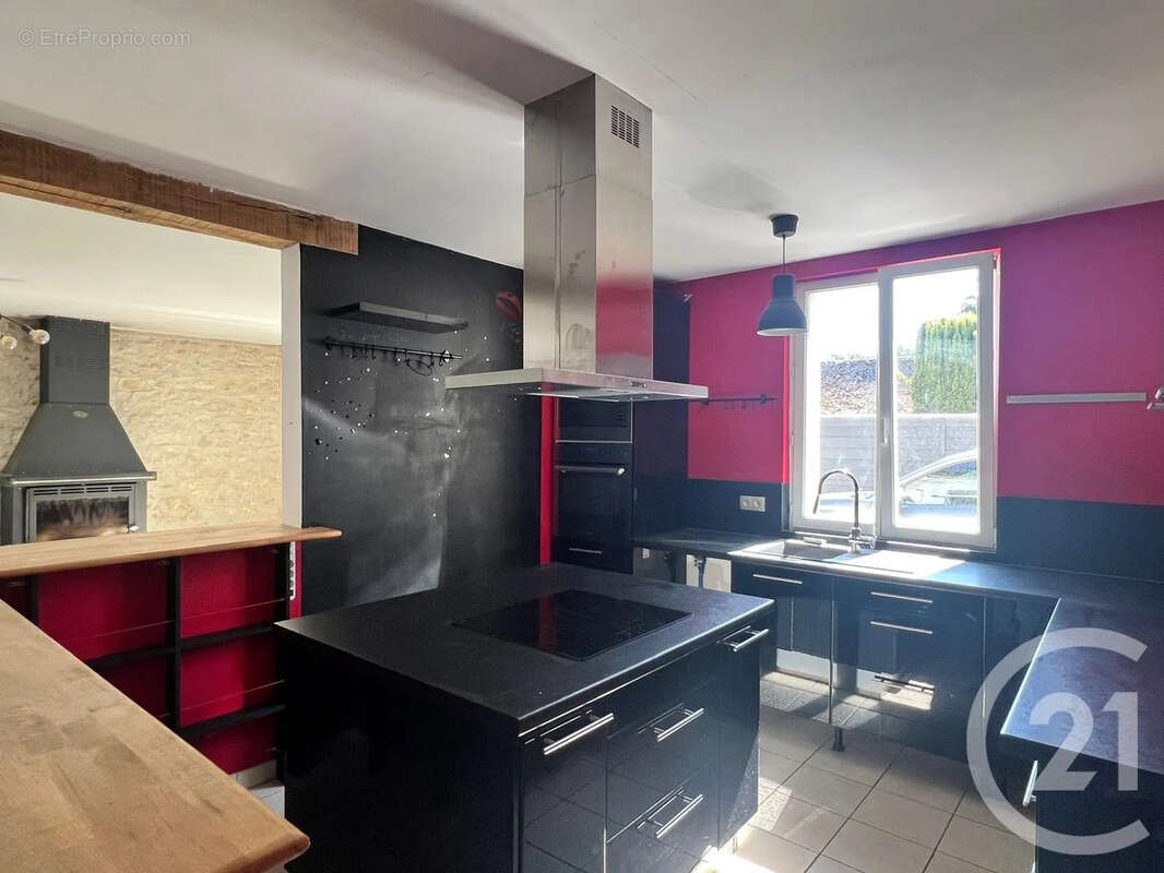 Maison 114 m² à Garennes-Sur-Eure  - photo 4