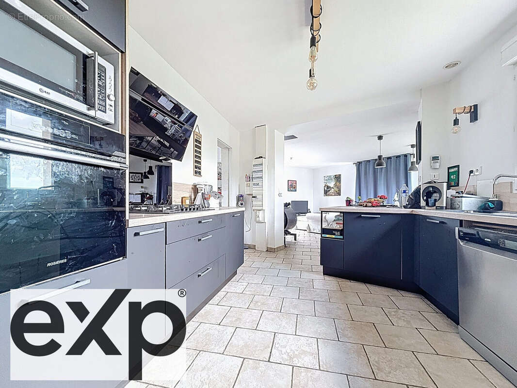Maison 150 m² à Douains  - photo 5