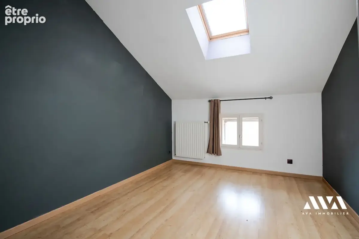 Appartement  Duplex Varangéville 5 pièce(s) 109.00 m2 Garage - photo 8