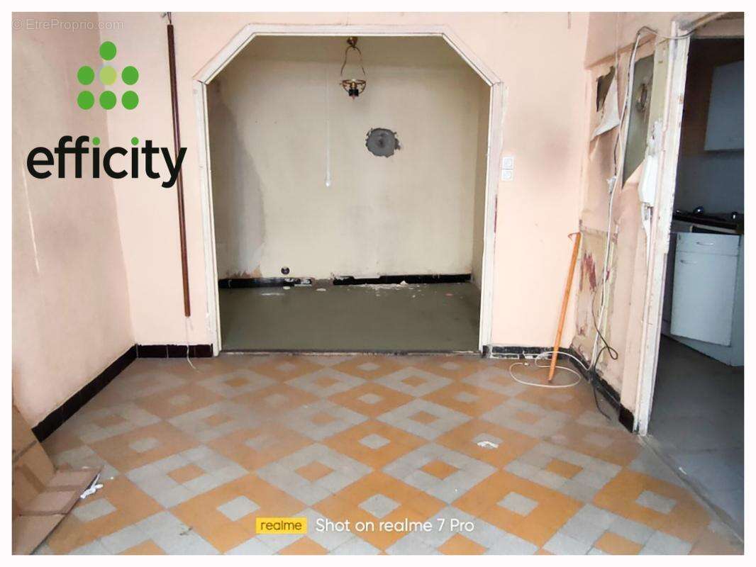 Maison à ROQUEVAIRE