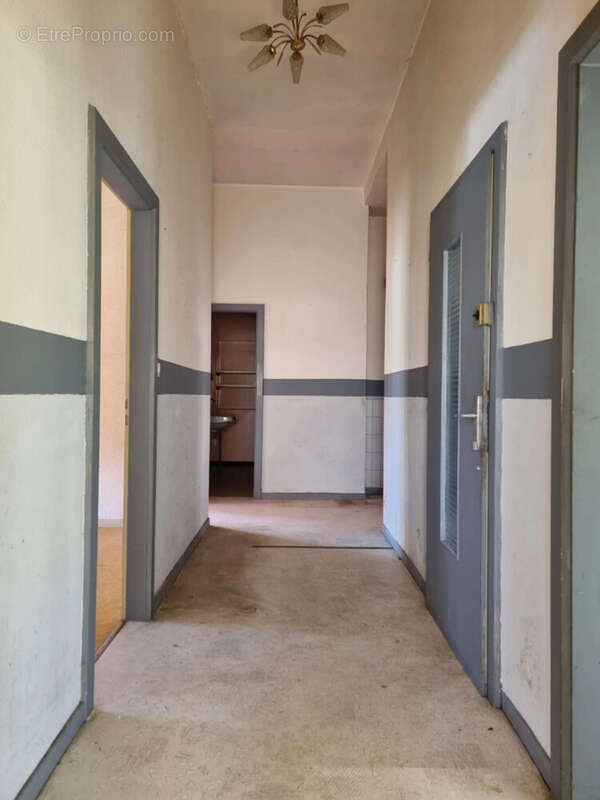 Appartement 546 m² à Abreschviller  - photo 8
