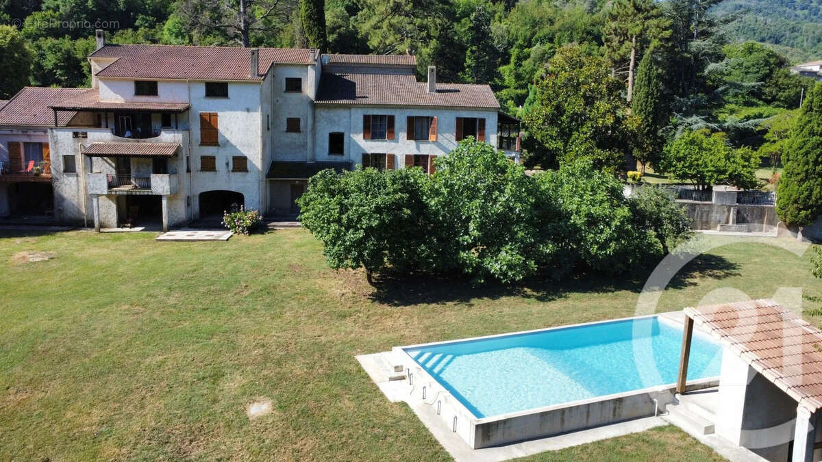 Maison 500 m² à Pruno  - photo 5