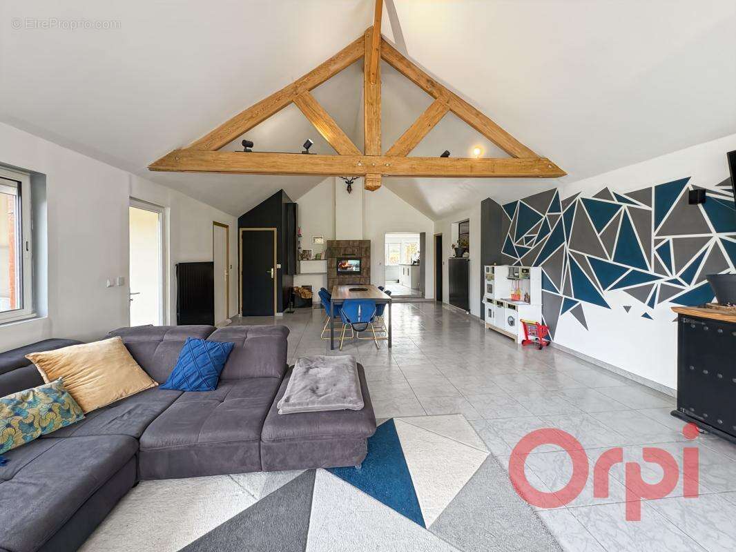 Maison à CHALIVOY-MILON