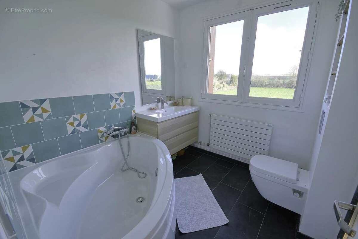 Maison à VER-SUR-MER