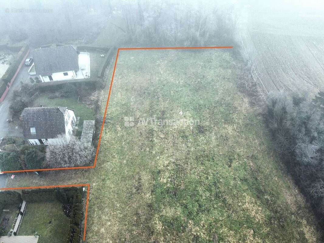 Terrain à HOCHSTATT