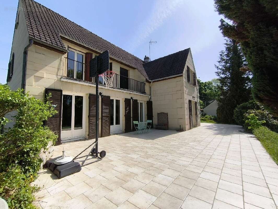 Maison à L&#039;ISLE-ADAM