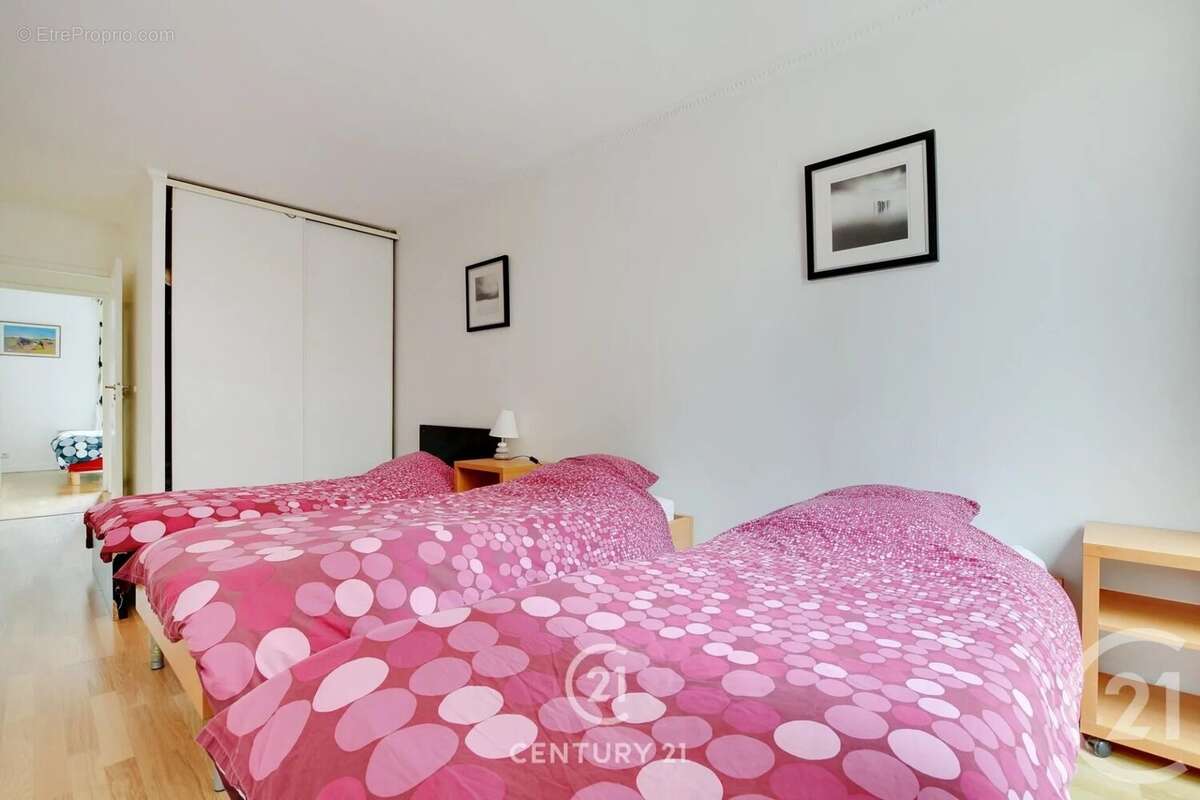 Appartement à PARIS-15E