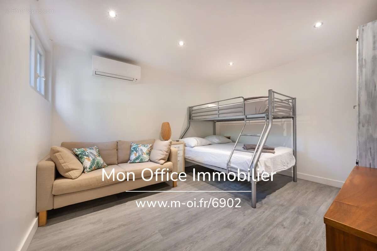Référence : 6902-JDO - Villa provençale de charme avec piscine, studio indépendant et aperçu mer ! - photo 12