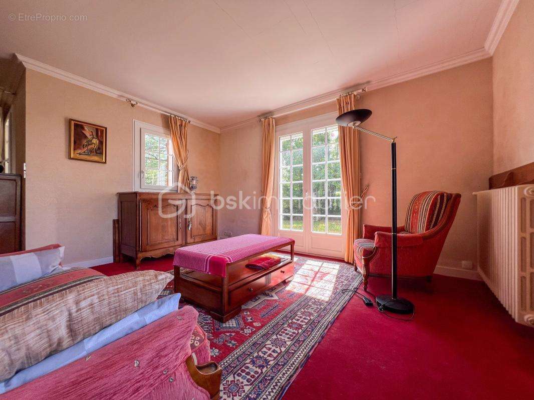 Maison à GRAND-CHAMP