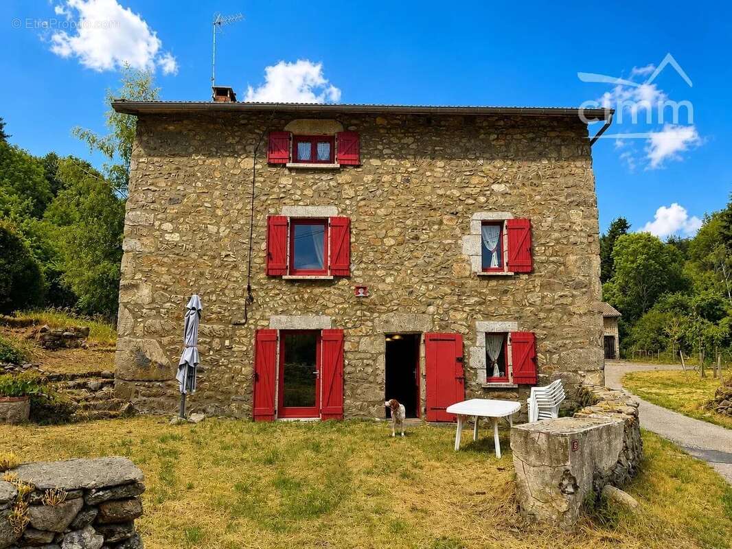 Maison de village en pierre - photo 2