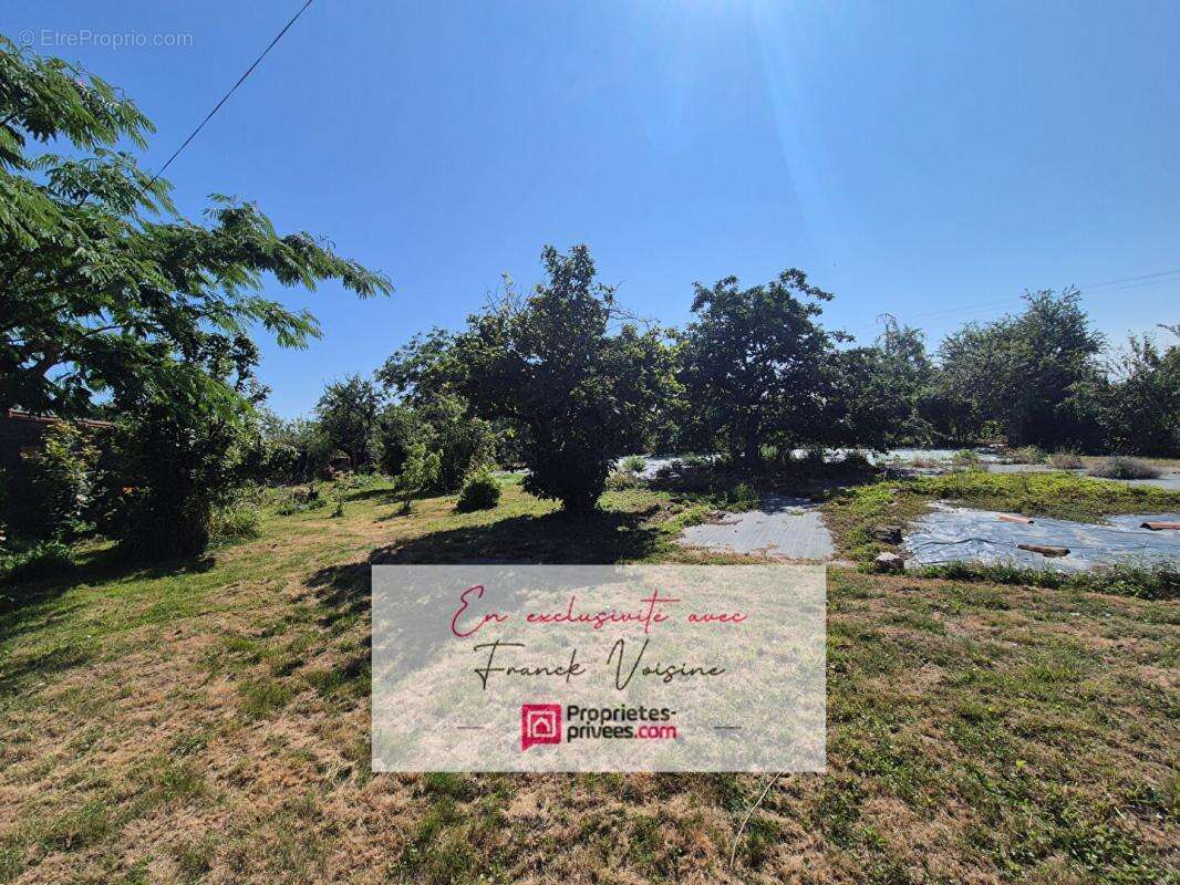 Maison à VENDRENNES