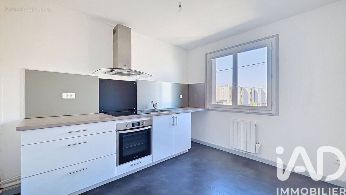 Photo 1 - Appartement à YZEURE