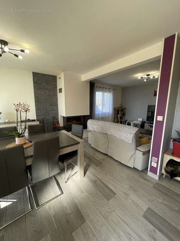 Maison à ANGERVILLE