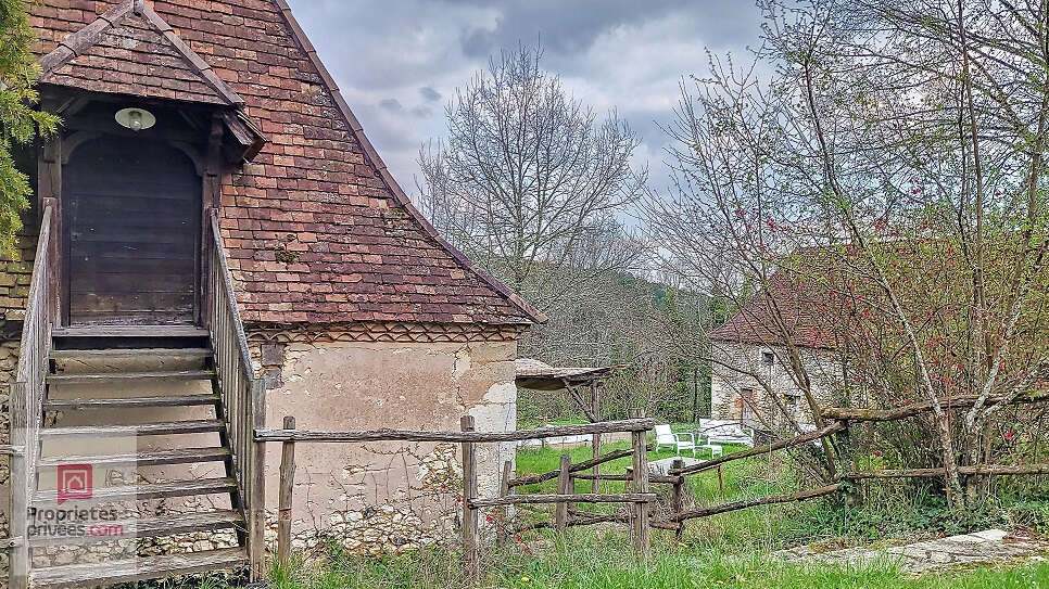 Maison à FLEURAC