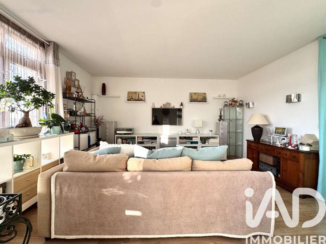 Photo 3 - Appartement à NOISY-LE-ROI