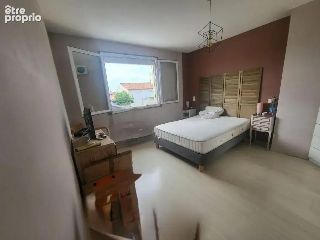 Maison 6 pièces 112 m² à vendre à Fontenay-Le-Comte (85200) - photo 3