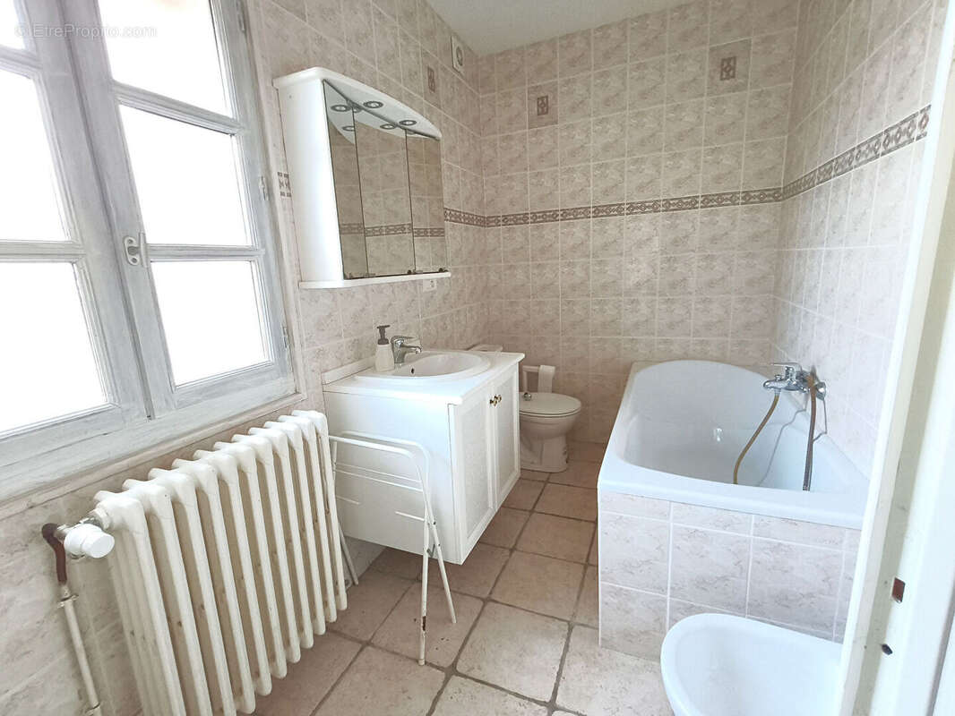 Maison de Caractère à 10min de Saintes - photo 16
