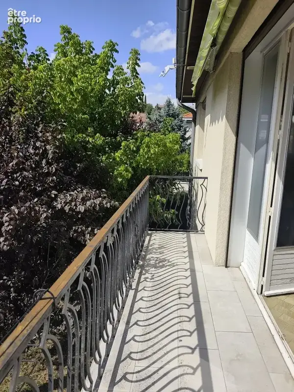 A vendre grande maison familiale avec jardin arboré - 5 chambres -au coeur d'Aubière - photo 11