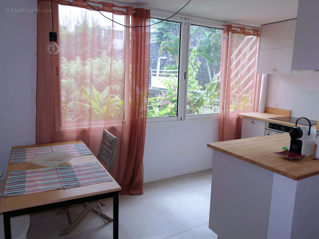 Appartement à SAINT-DENIS