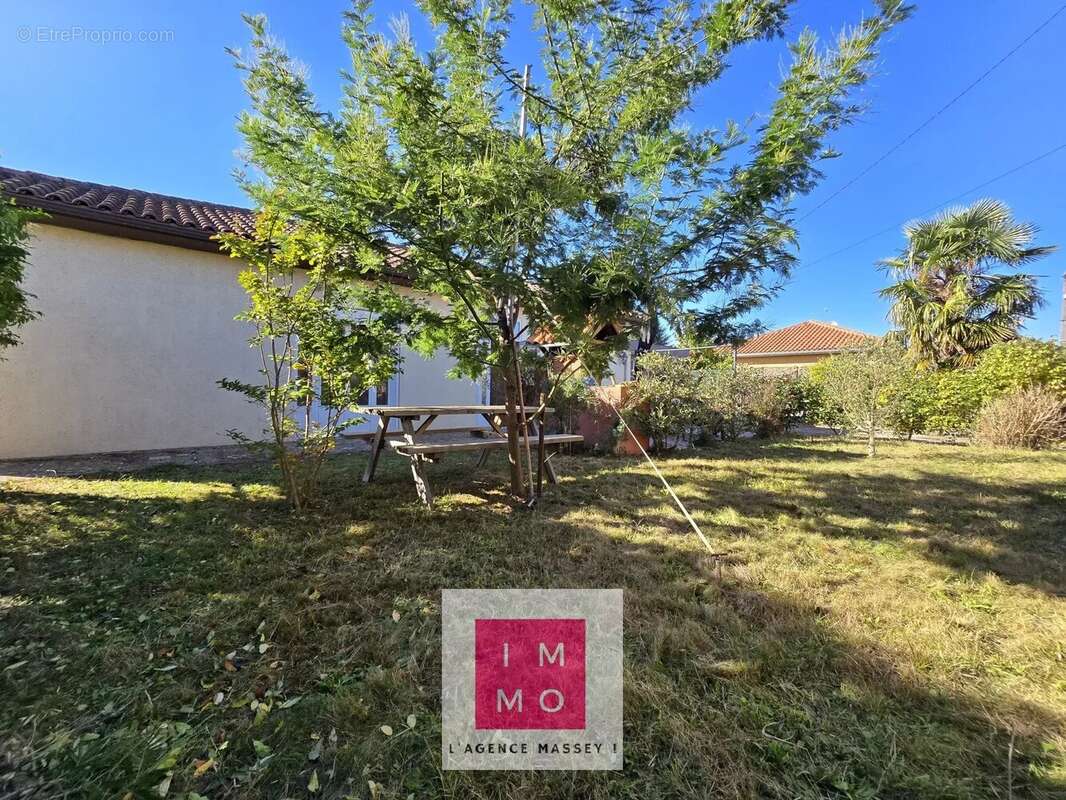 Maison à BORDERES-SUR-L&#039;ECHEZ