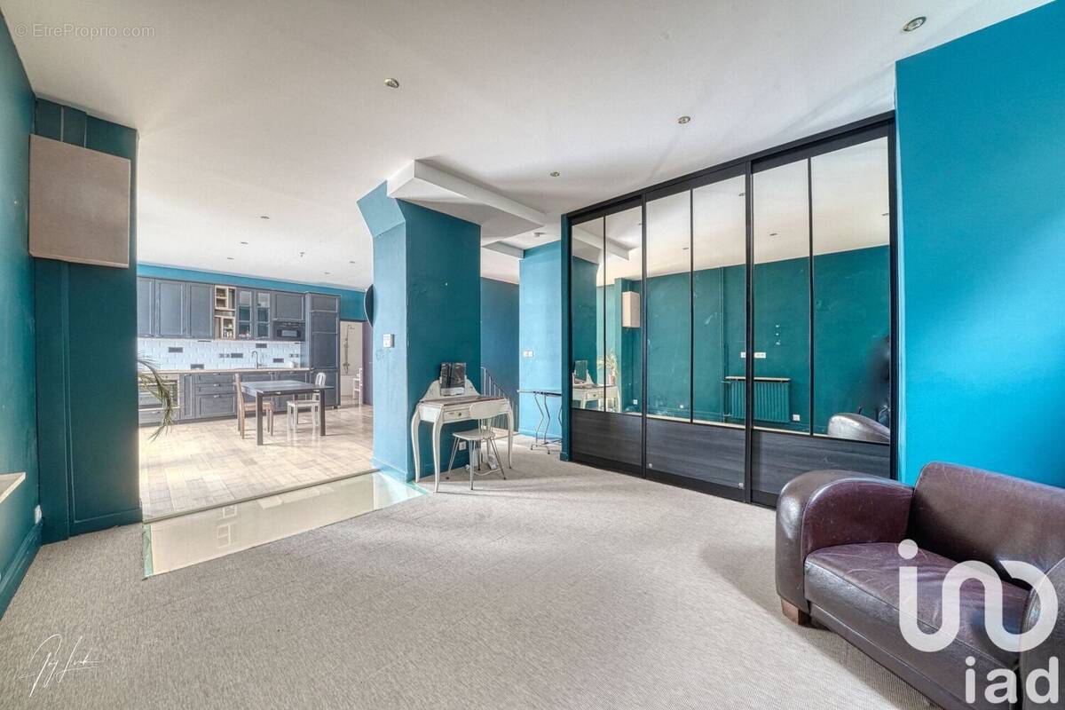 Photo 1 - Appartement à PARIS-20E