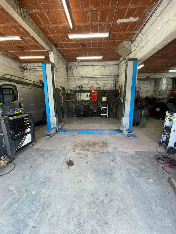 Appartement à SAINT-PIERRE-DE-RIVIERE