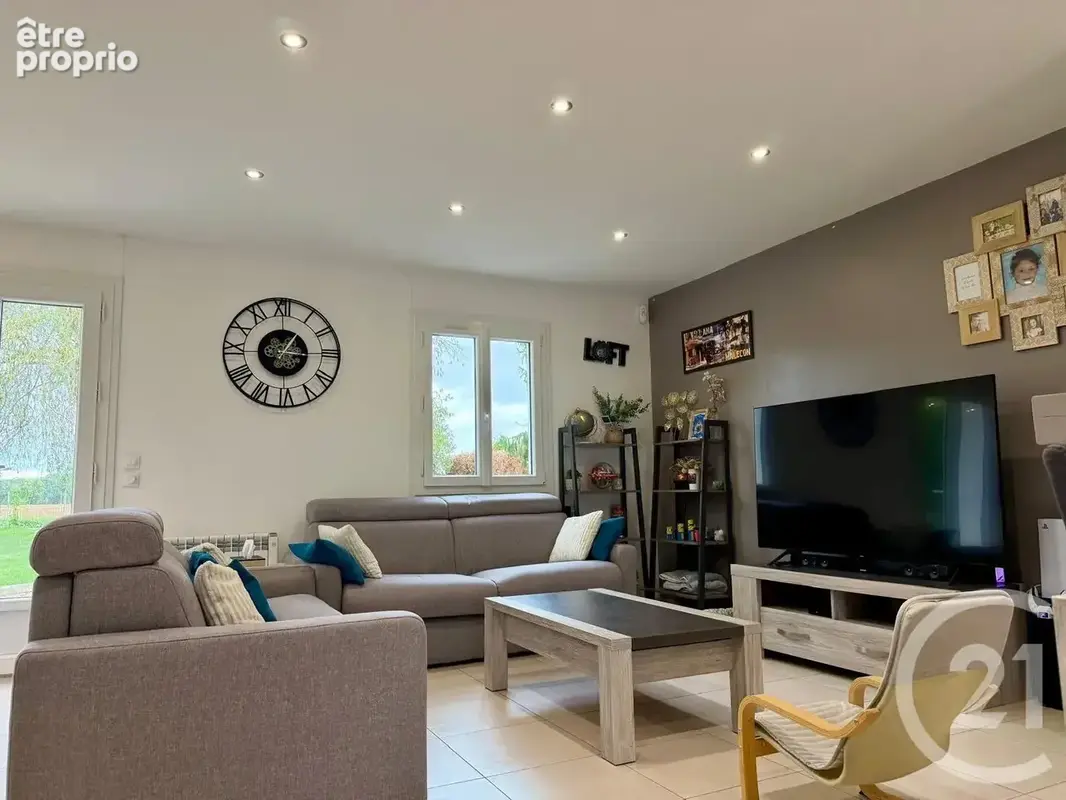 Maison 5 pièces 136 m² à vendre à Abondant (28410) - photo 4