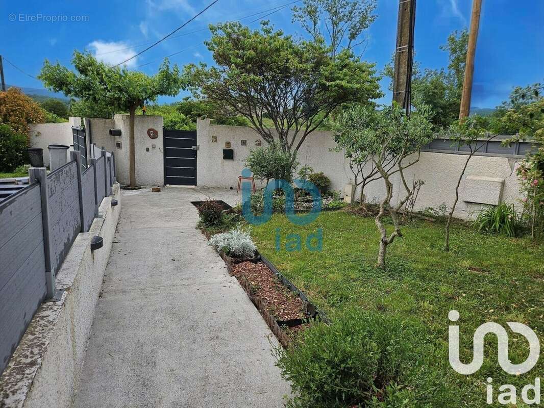 Photo 4 - Maison à LES PLANS