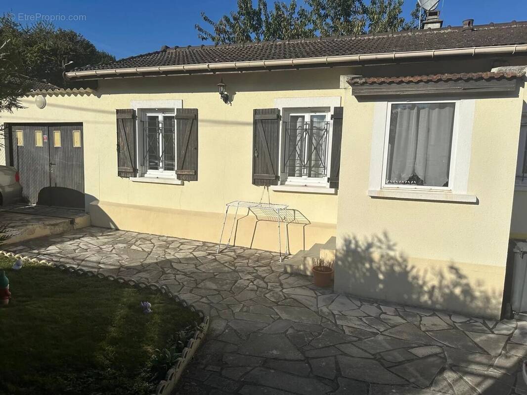 Maison à SAINT-DENIS