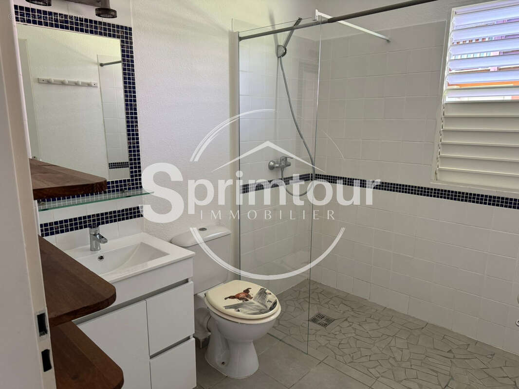 Appartement à PETIT-BOURG