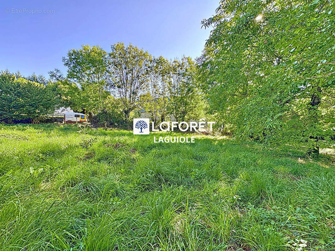 Maison à THERONDELS