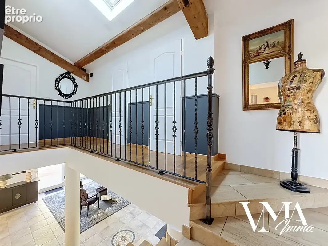 Propriété d'exception de 291m2 sur une parcelle de 3200m2 - photo 19
